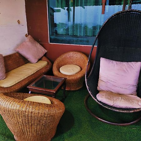 Forrest Homestay Villa Bhor Zewnętrze zdjęcie