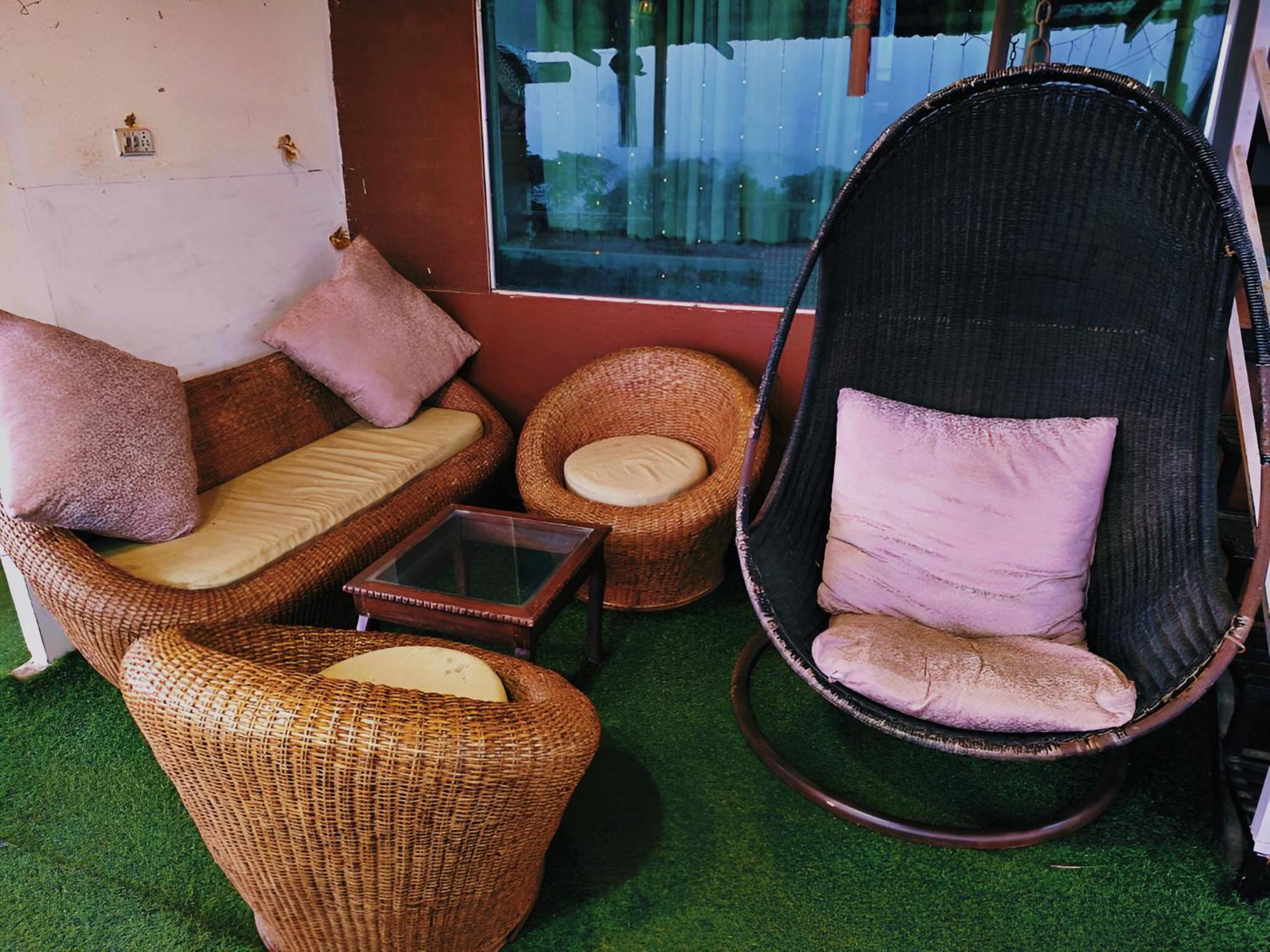 Forrest Homestay Villa Bhor Zewnętrze zdjęcie