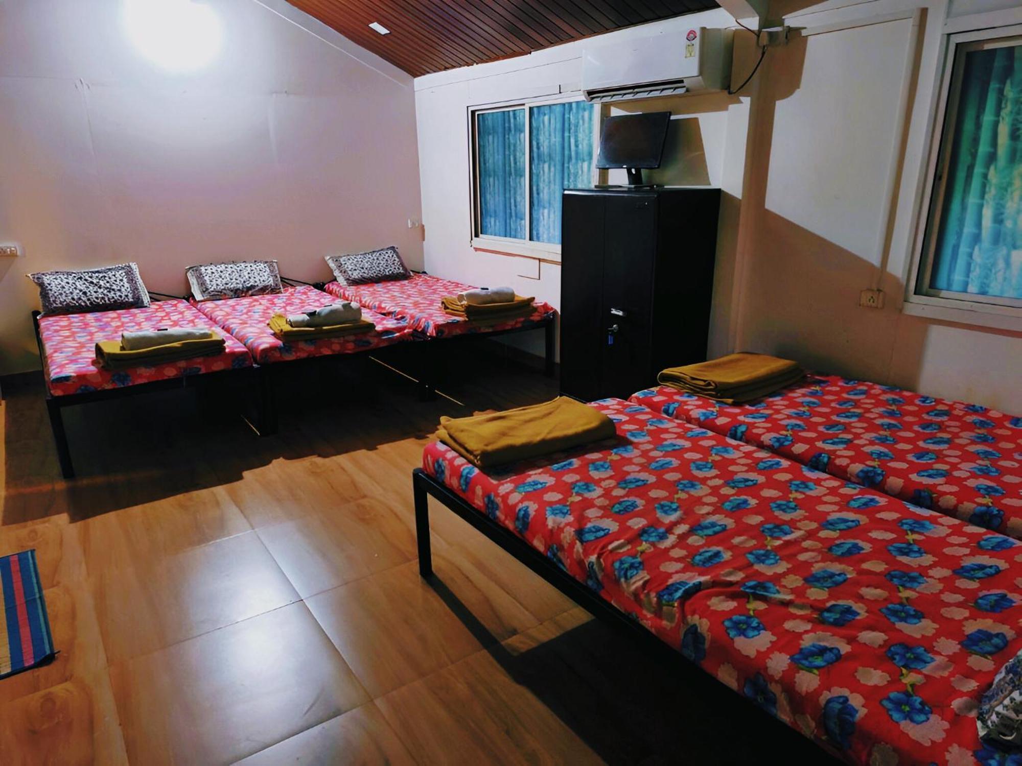 Forrest Homestay Villa Bhor Zewnętrze zdjęcie